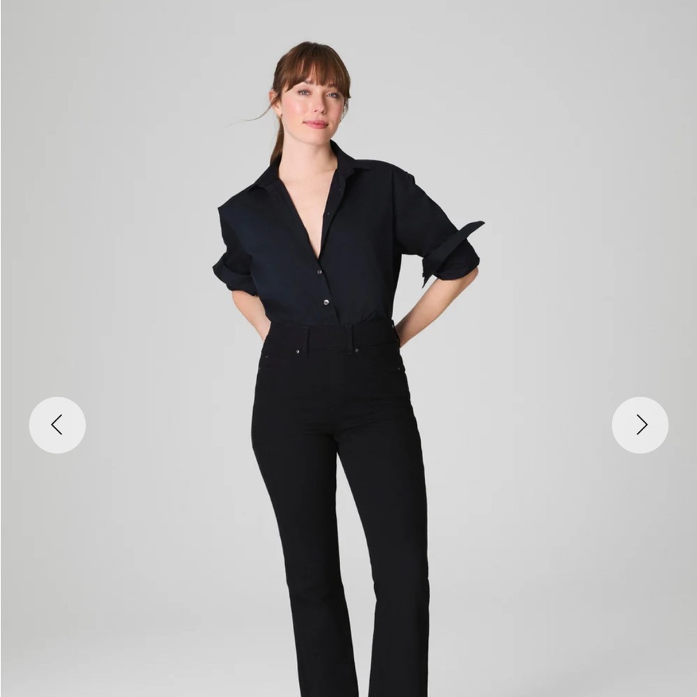 NWT! SPANXshape™ Original EveryWear Kick Flare Jeans